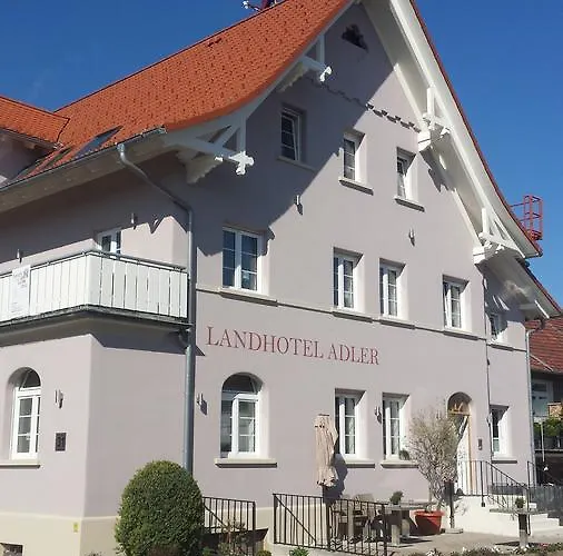 Adler 3*